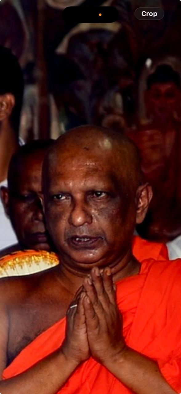 සිය කල්‍යාණ මිතුරා සල්ලි බව අඹන්වල ඥානාලෝක හිමියෝ පවසති 